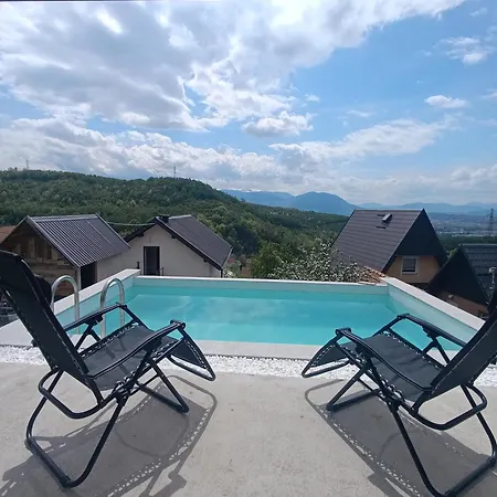 Casa de Férias Afea's With A Pool For Relaxation And Enjoyment *