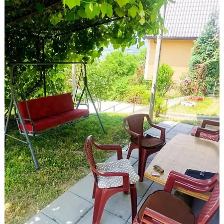 Casa de Férias Afea's With A Pool For Relaxation And Enjoyment Saraievo